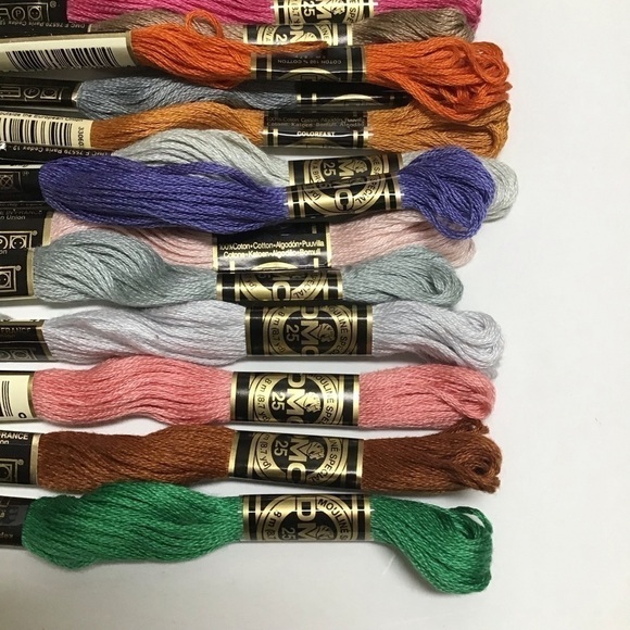 2 LEFT! Paris France DMC Embroidery Floss MIXED LOT 50 6-Ply 100% Cotton Skeins - Picture 8 of 12